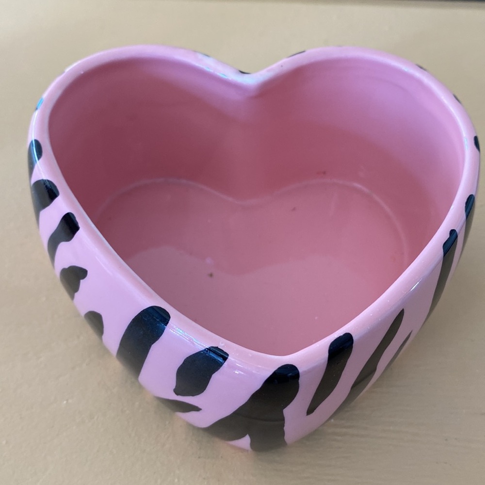 Animal print candy dish